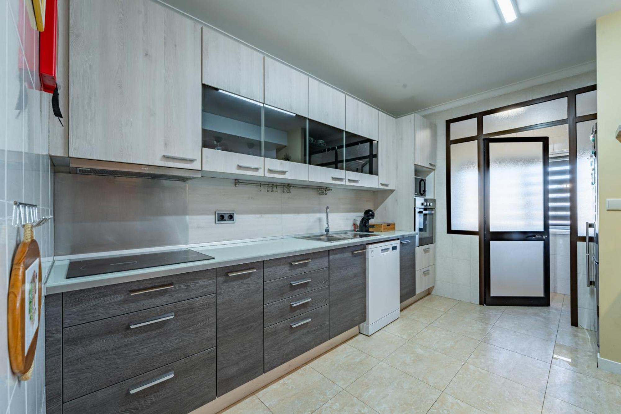 Apartment Cozy And Quiet Spacious Flat