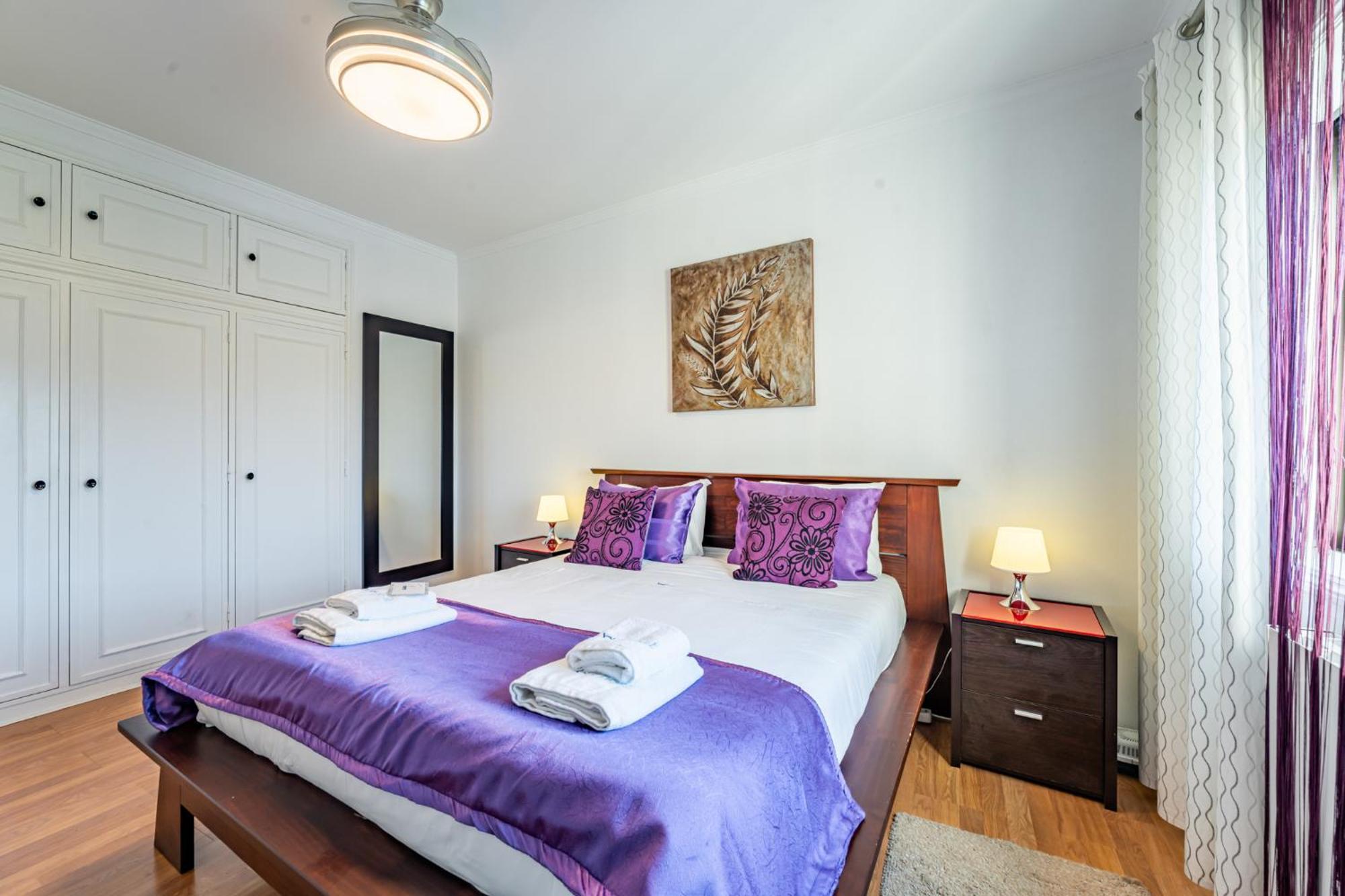 Apartment Cozy And Quiet Spacious Flat